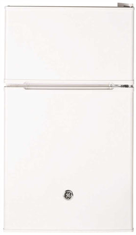 Ge&reg; 3.1 Cu. Ft. Double-door Compact Refrigerator, White, Reversible Door Swing