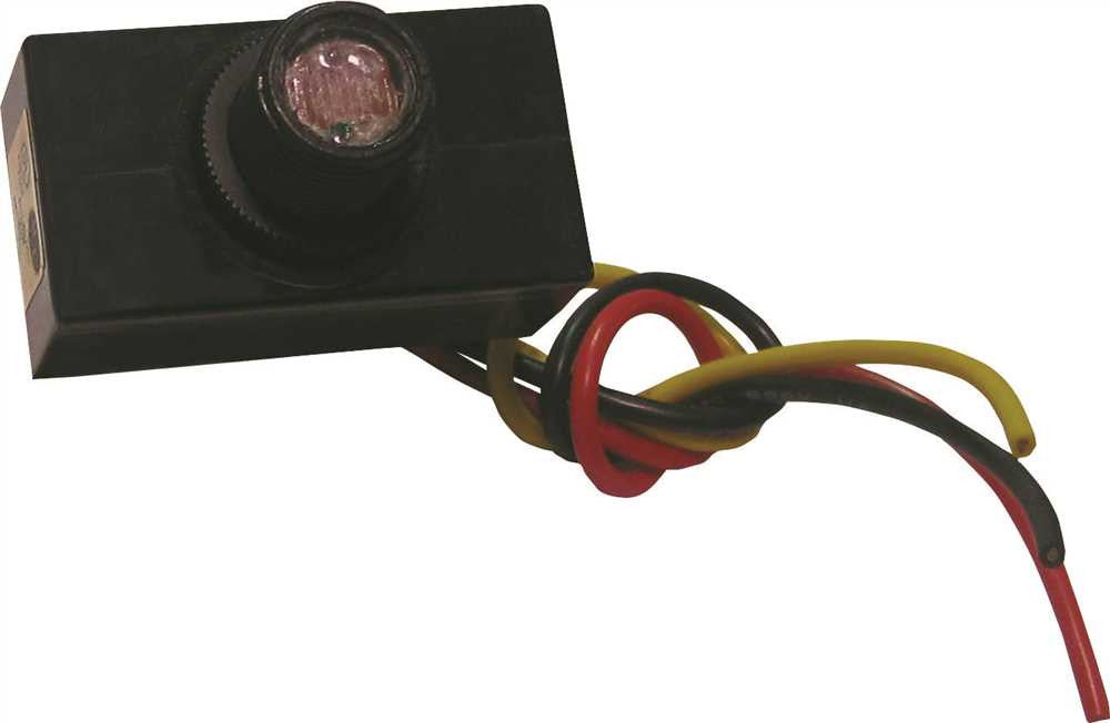 Hubbell Lighting&reg; Photocontrol, Button Type, 120 Volts