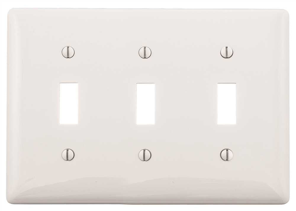 Wallplate Toggle 3 Gang White