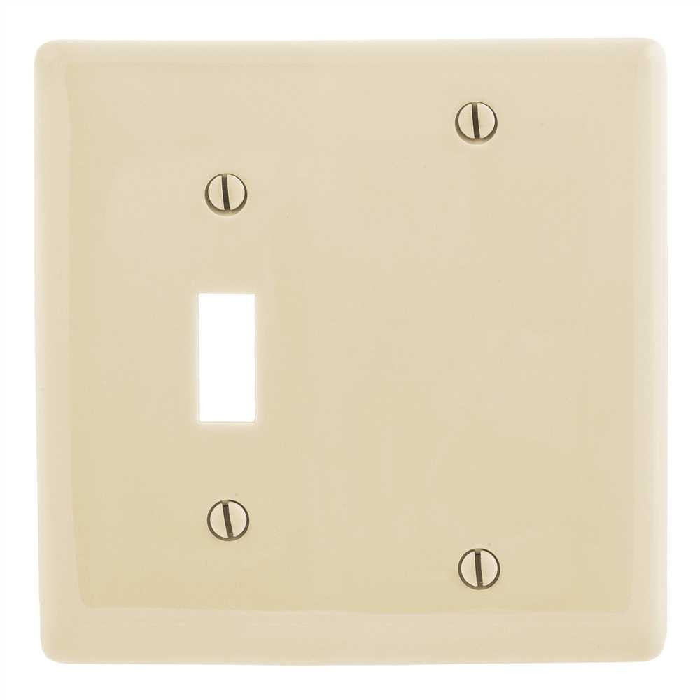 Wallplate Toggle 2-gang Blank Almond