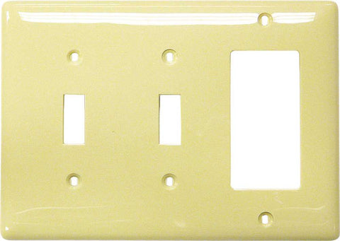 Wallplate Toggle 3 Gang White