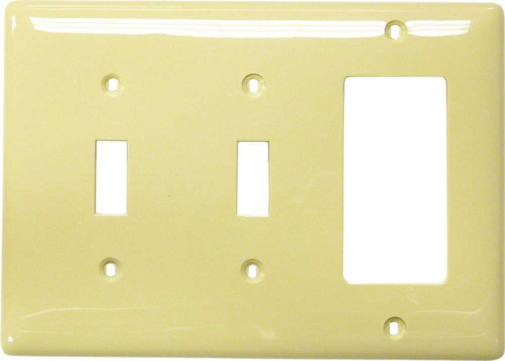 Decorator Wallplate Midi Toggle 3 Gang White