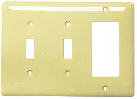 Decorator Wallplate Midi Toggle 3 Gang Ivory