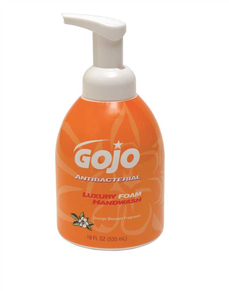 Gojo&reg; Antibacterial Luxury Foam Hand Soap, 535 Ml, Orange